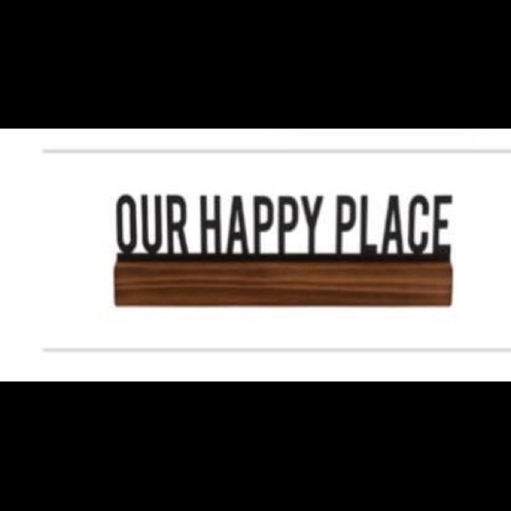 Metal Sign Our Happy Place, Decocrated